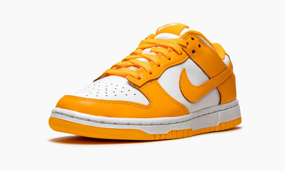 Nike Dunk Low WMNS Laser Orange